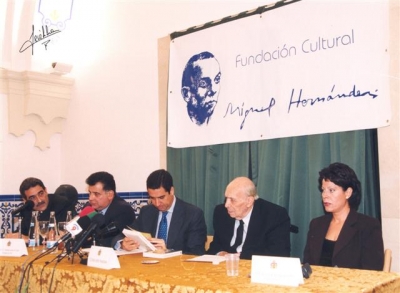 Entrega del Premio Internacional de Poesía Miguel Hernández a Emilio Adolfo Westphalen